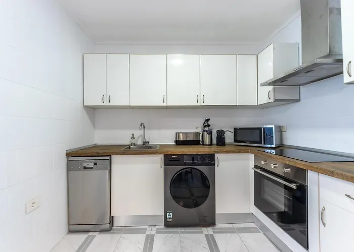 Stylish 4 Double Rooms, Apartman Bilbao