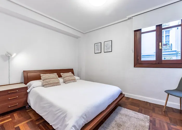 Stylish 4 Double Rooms, *